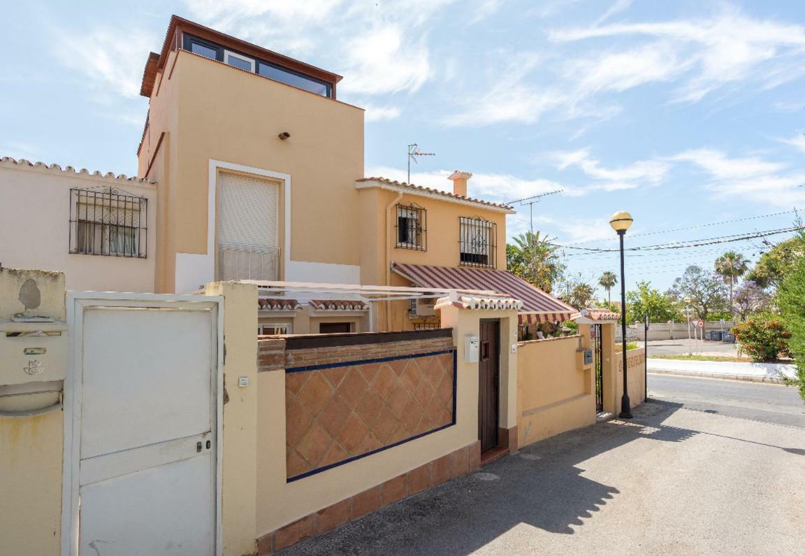 Cozy Loft Near The Beach Torremolinos Exterior foto